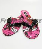 Chinelo Zombie pink Iron Fist
